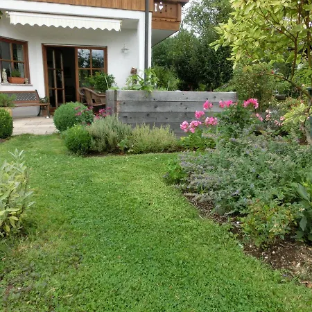 Die Krautervilla Simssee 民宿 Riedering